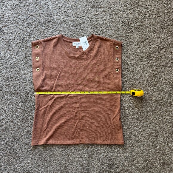 NWT Nation LTD 100% Cotton Sleeveless Muscle T-Shirt Gold Grommets Size Medium - Picture 4 of 6